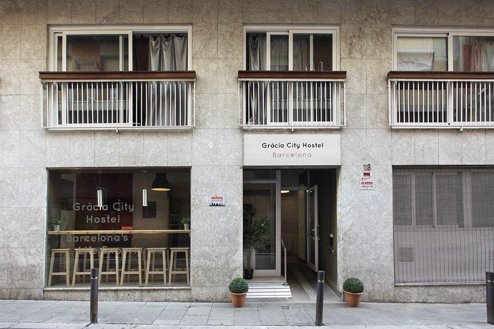 Gracia City Hostel Barcelona Bagian luar foto Granada City Hostel
